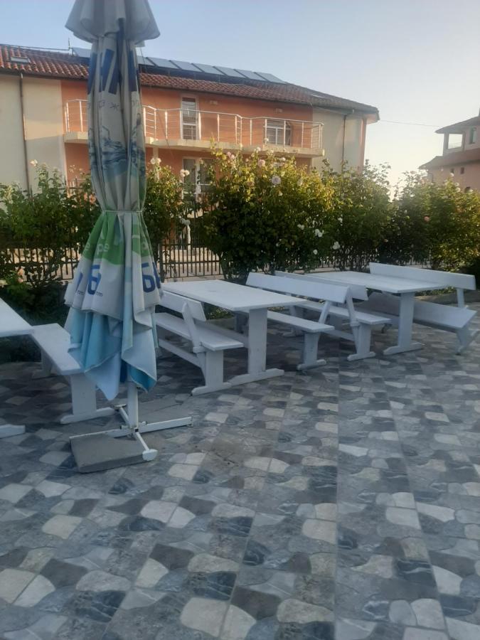 Family Hotel Coral Szozopol Kültér fotó