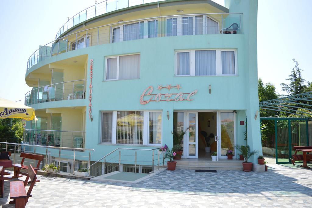 Family Hotel Coral Szozopol Kültér fotó