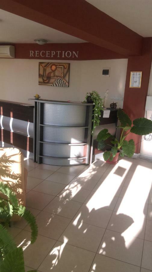 Family Hotel Coral Szozopol Kültér fotó